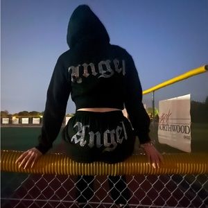 Meet your Posher, Sydney